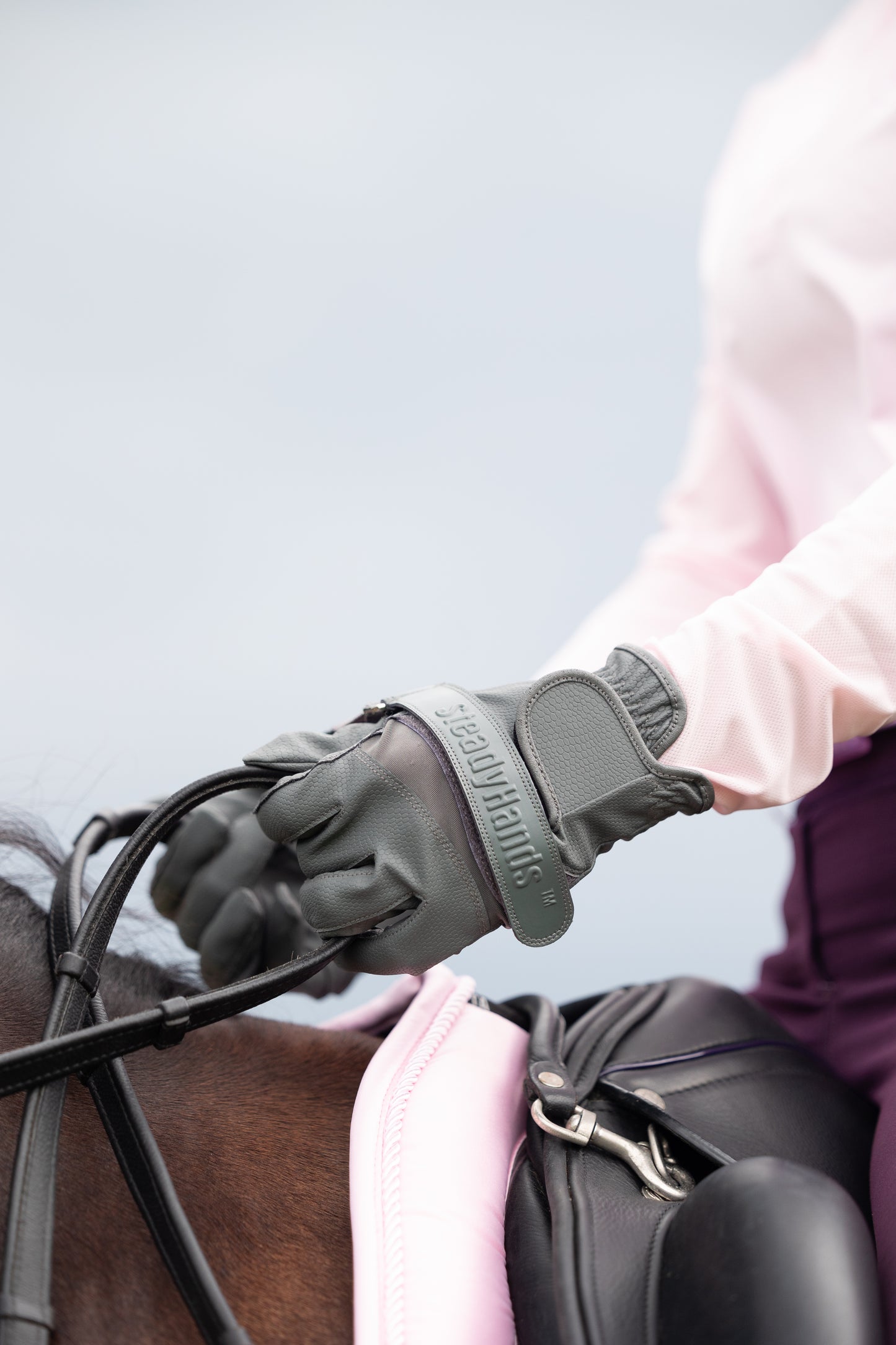 SteadyHands Riding Gloves